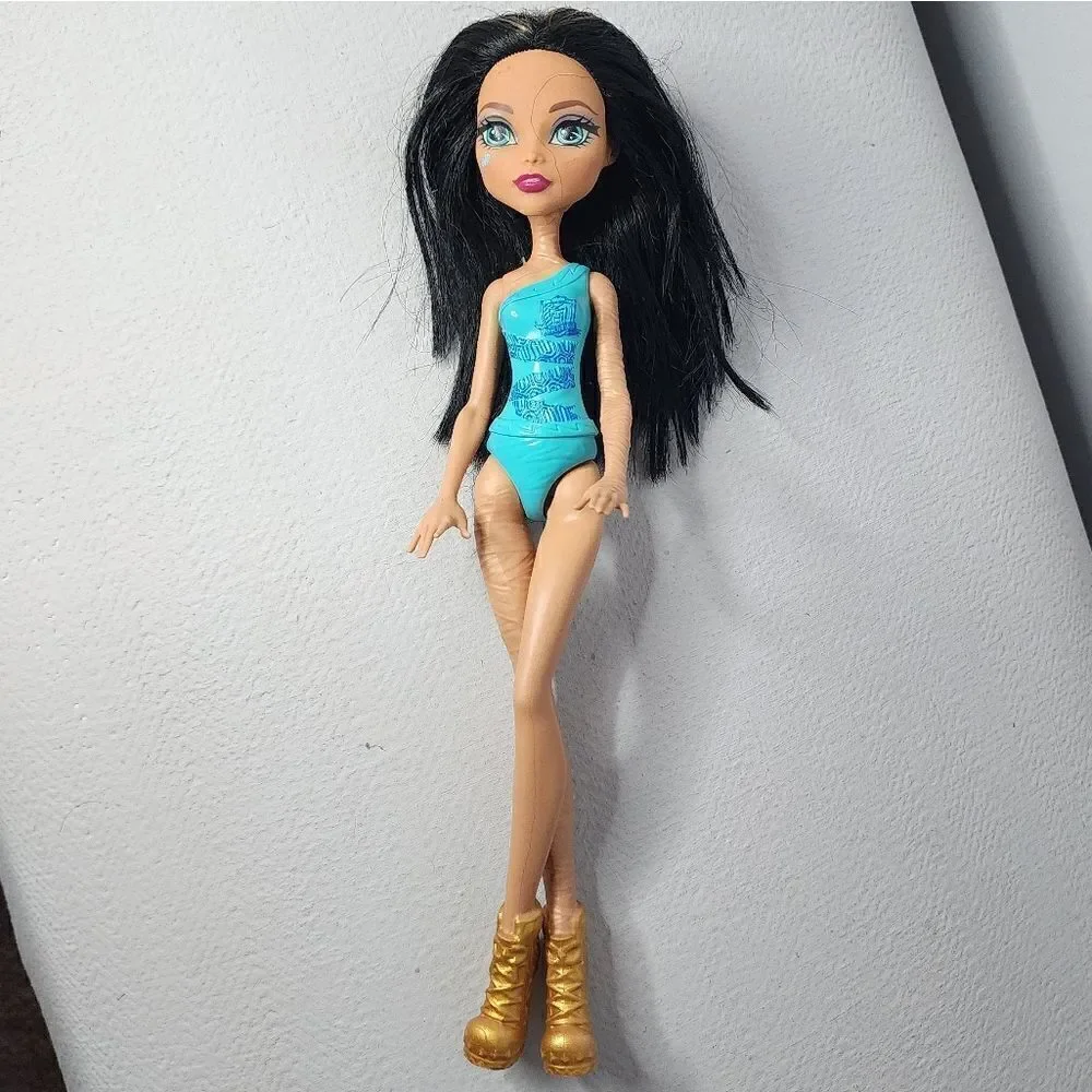 Monster High G2 Cleo de Nile Budget Cheerleader Wave 2 Doll